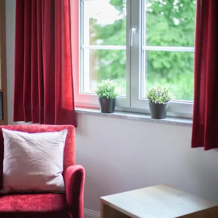 Landgasthof Obersteberg Bed & Breakfast 3*